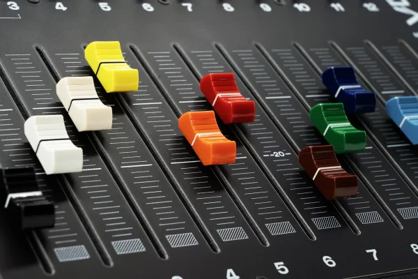 VDB FINGER CONTROL SURFACE detail FCS colored fader knobs 2